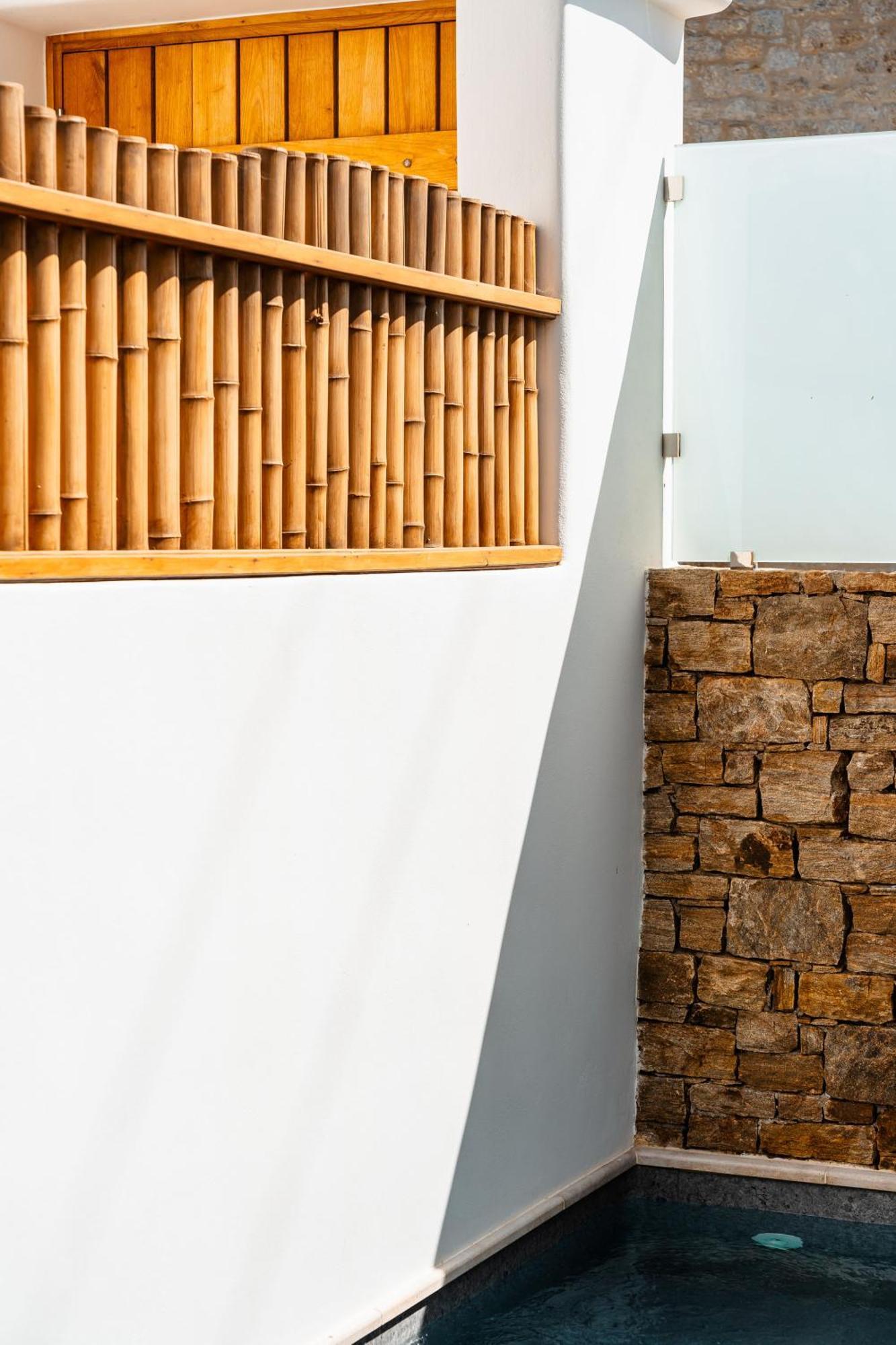 Sunday Luxury Suites Agia Anna  Екстер'єр фото