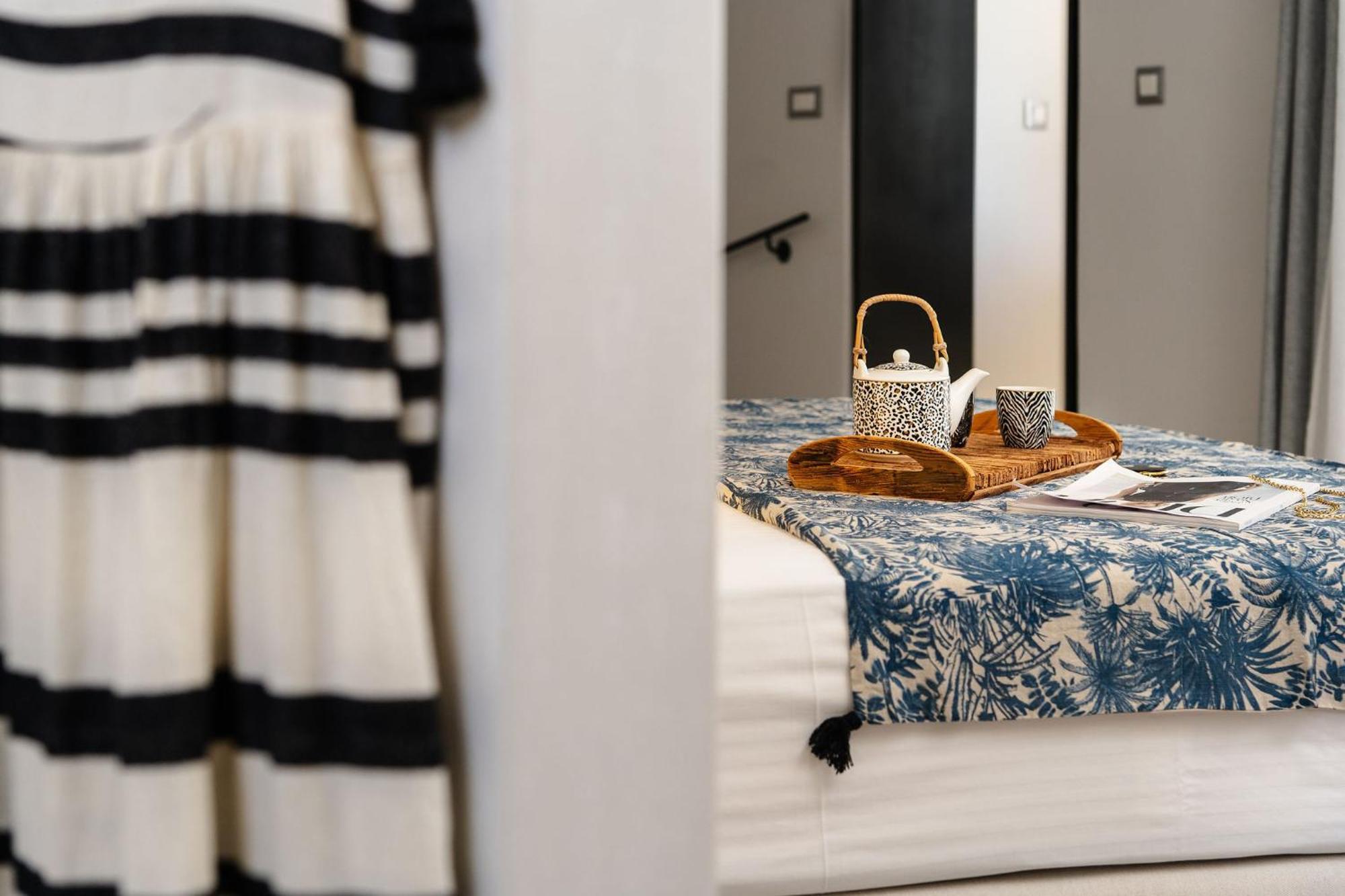 Sunday Luxury Suites Agia Anna  Екстер'єр фото